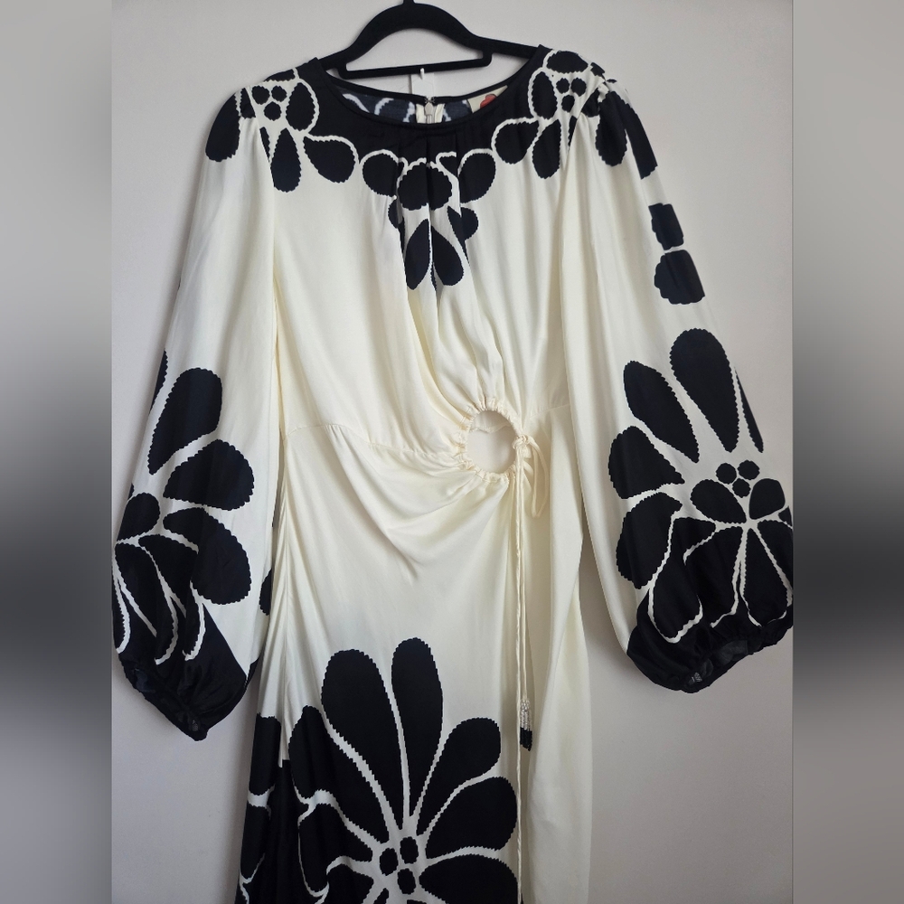 FARM Rio Palermo Cutout Long Sleeve Maxi Dress in Black/Off-White M Retro NWT - Picture 9 of 15